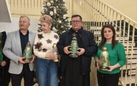 594227218_122185470032579228_5341760582897432855_n