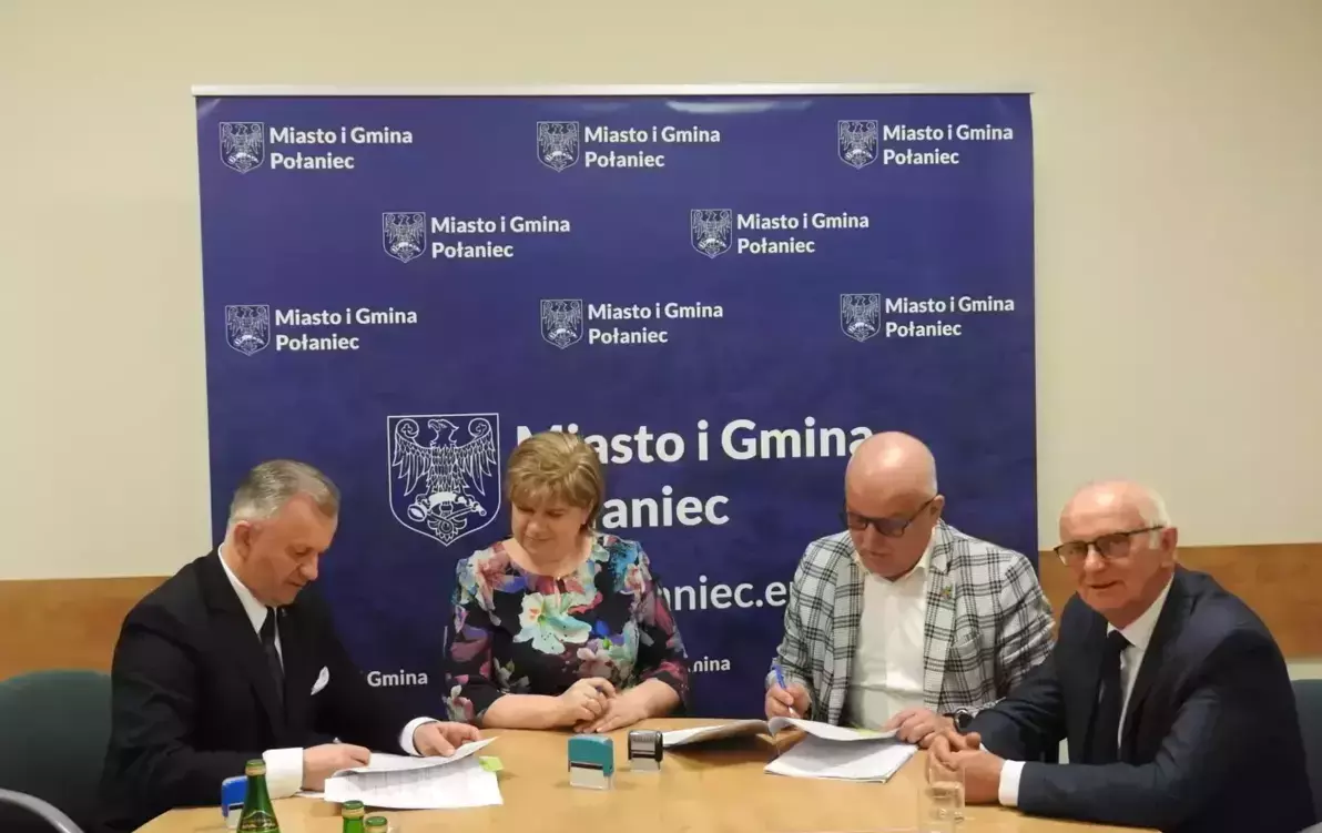 Zdjęcie do Podpisanie umowy - Piknik ekologiczny 